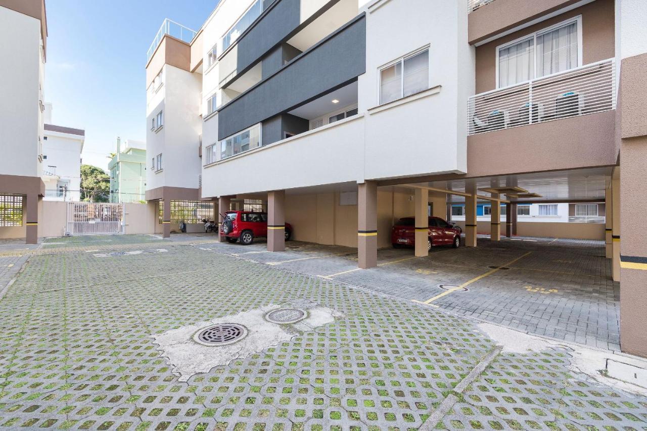 Cardeal 206B - Aconchegante Apartamento Na Praia De Bombas - 2 Dormitorios 5 Pessoas - بومبينهاس المظهر الخارجي الصورة